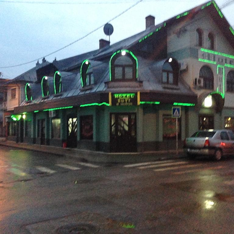 Motel Buti Sighetu Marmaţiei Dış mekan fotoğraf