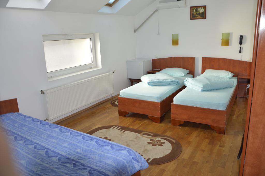 Motel Buti Sighetu Marmaţiei Oda fotoğraf
