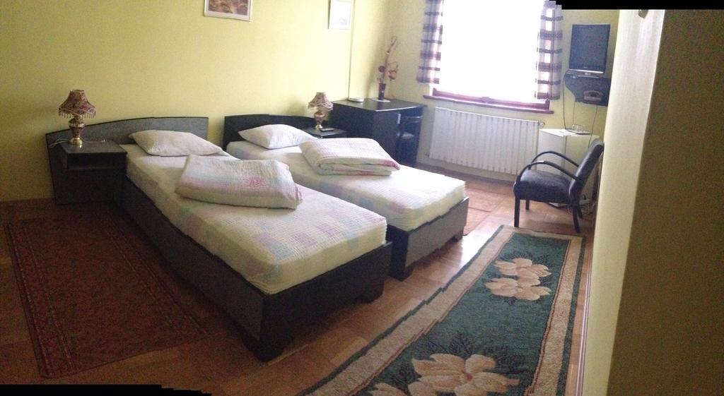 Motel Buti Sighetu Marmaţiei Oda fotoğraf
