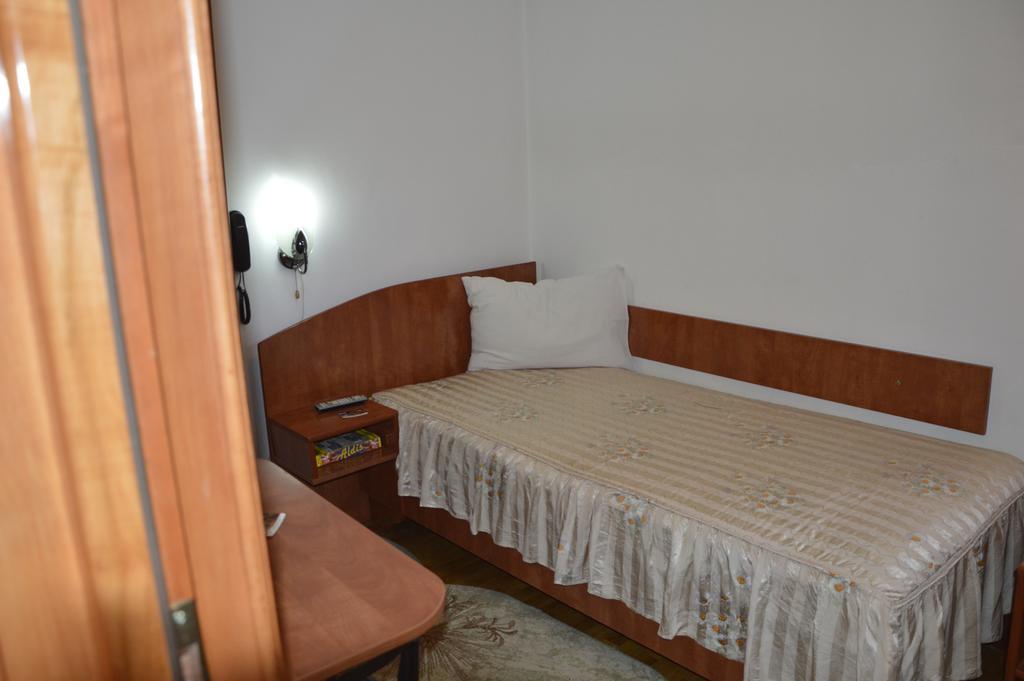 Motel Buti Sighetu Marmaţiei Oda fotoğraf